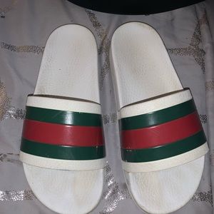 Mens Size 7 Womens 9